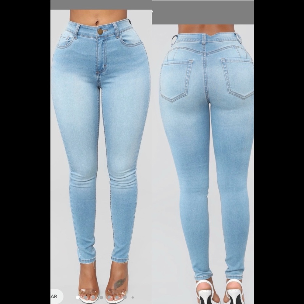 High rise skinny jeans (Light blue wash)